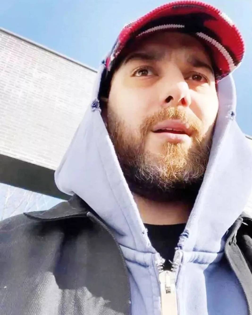 Ünlüler depremzedeler için tek yürek oldu! Kimisi bölgede, kimisi kampanya organize ediyor 11